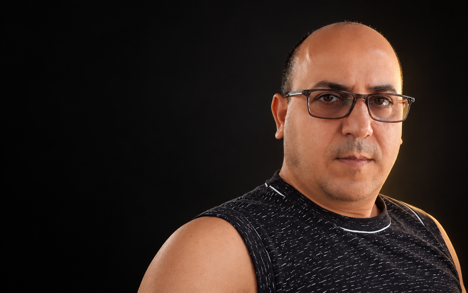 Lightning Effect in studio — black and gold portrait